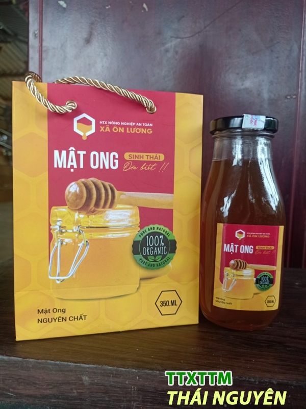 Mật ong rừng Phú Lương